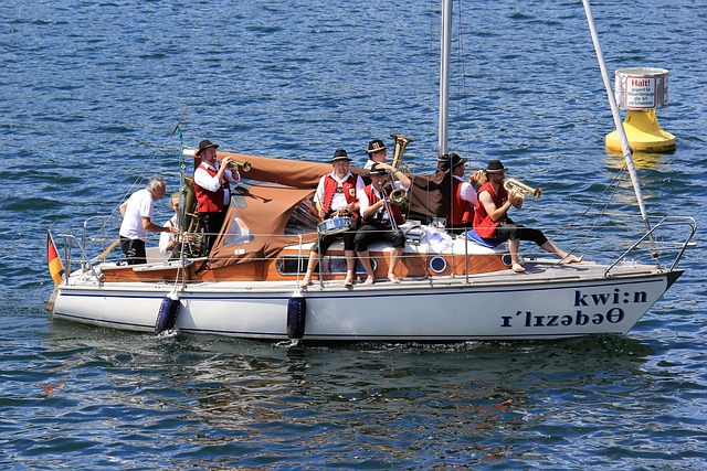 对偶像无条
